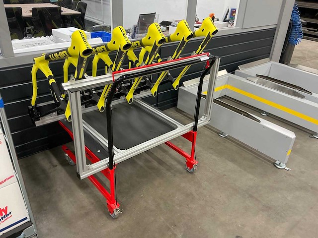 Romias geremde transportwagen - afbeelding 1 van  5