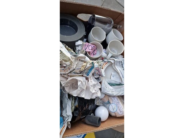 Rommelmarkt spullen - afbeelding 1 van  5