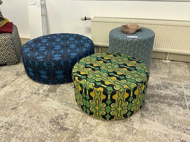 Rond hocker (3x) - afbeelding 1 van  4