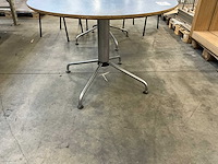 Rond kantinetafel (3x) - afbeelding 2 van  4