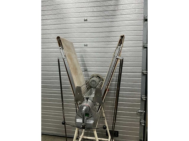 Ronda syn 503 uitrolmachine - afbeelding 2 van  11