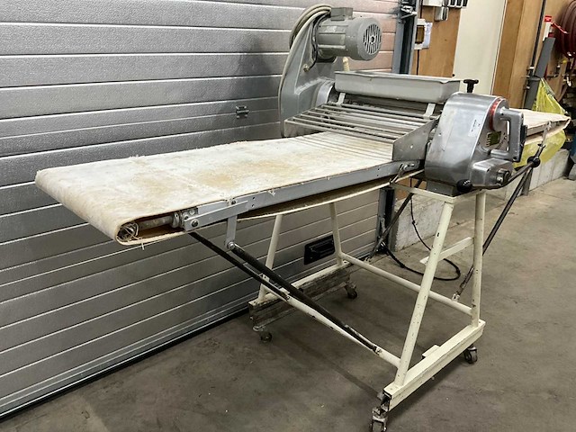 Ronda syn 503 uitrolmachine - afbeelding 6 van  11