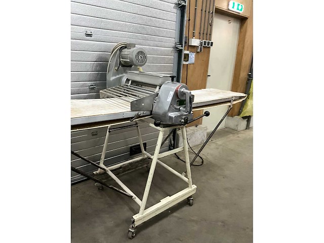 Ronda syn 503 uitrolmachine - afbeelding 7 van  11