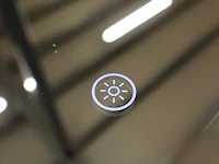 Ronde badkamerspiegel met led-verlichting wiesbaden, novi, zwart - afbeelding 4 van  9
