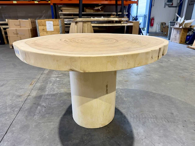 Ronde boomstam suar eettafel ca 120 cm. - afbeelding 3 van  4
