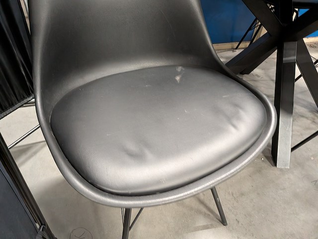 Ronde eetkamertafel met 4 stoelen - afbeelding 6 van  11