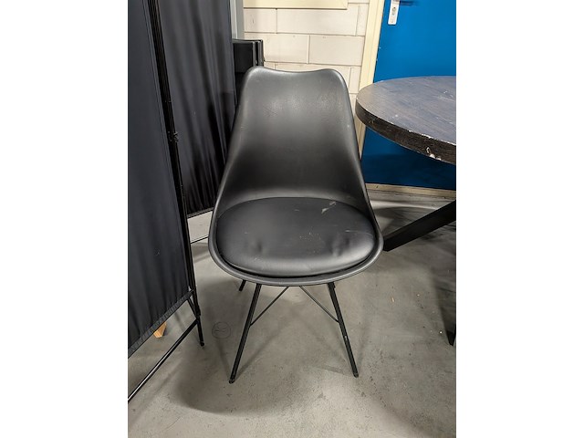 Ronde eetkamertafel met 4 stoelen - afbeelding 5 van  11