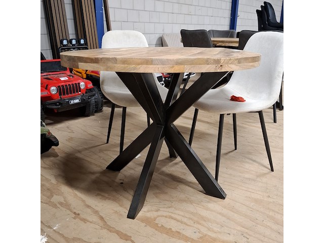 Ronde eetkamertafel met 4x stoel - afbeelding 2 van  7
