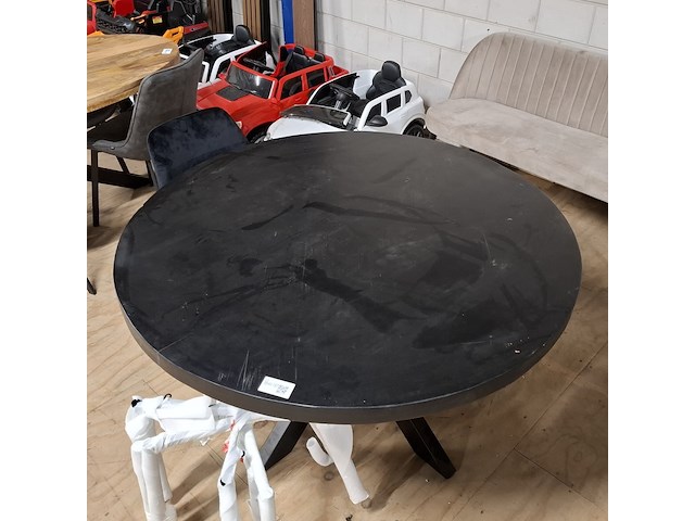 Ronde eetkamertafel met 4x stoel - afbeelding 3 van  9