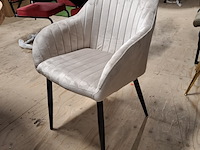 Ronde eetkamertafel met 4x stoel - afbeelding 9 van  11