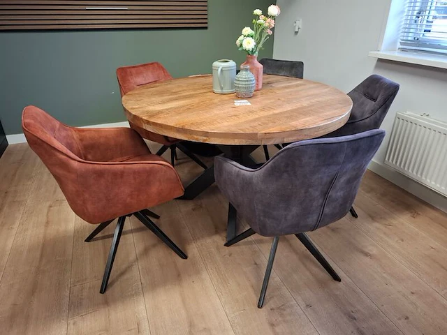 Ronde eetkamertafel met 5 stoelen - afbeelding 1 van  6