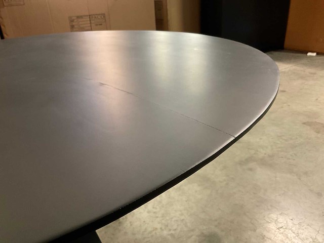 Ronde eetkamertafel - afbeelding 5 van  8