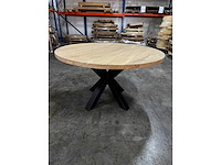 Ronde eiken tafel 130 cm - afbeelding 1 van  2