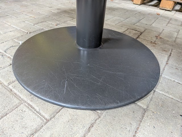 Ronde eiken tafel - afbeelding 4 van  6