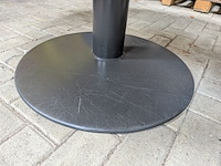 Ronde eiken tafel - afbeelding 4 van  6
