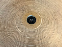 Ronde houten tafel 180 cm - afbeelding 4 van  5