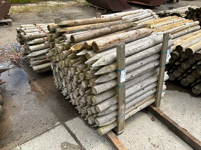 Ronde palen 1000x90-60mm (190x) - afbeelding 1 van  6