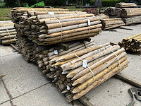Ronde palen 1400xø90-70mm (340x) - afbeelding 1 van  5