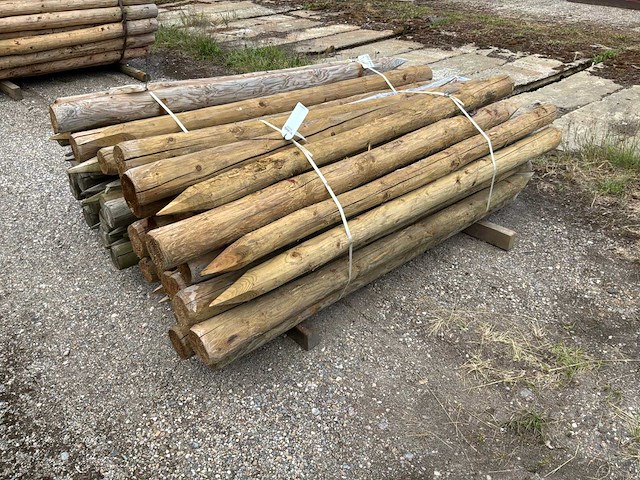 Ronde palen 1800xø100-80mm (60x) - afbeelding 3 van  5