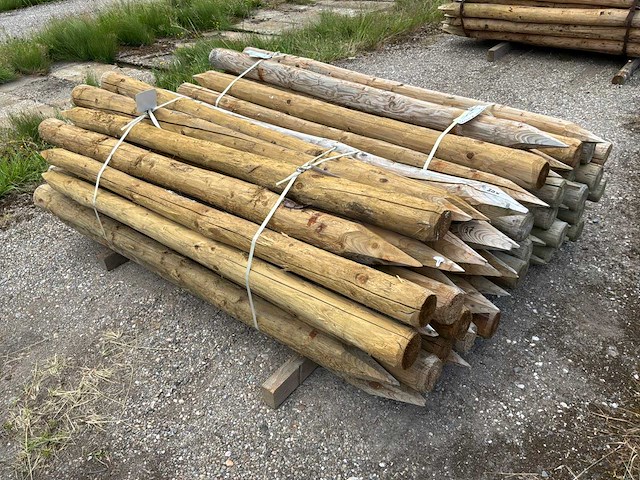 Ronde palen 1800xø100-80mm (60x) - afbeelding 4 van  5