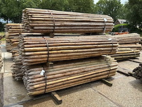 Ronde palen 2500xø50-60mm (500x) - afbeelding 1 van  6