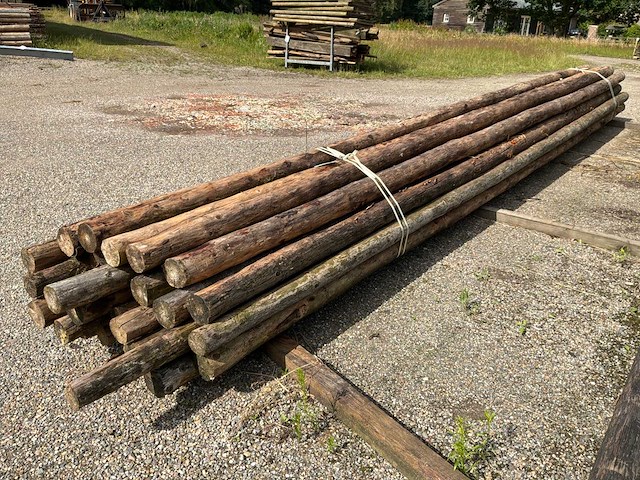Ronde palen 7000xø130-80mm (28x) - afbeelding 3 van  4