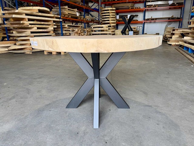 Ronde suar boomstam tafel - afbeelding 2 van  3