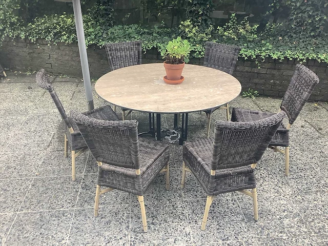 Ronde tafel inclusief 6 stoelen - terrace set - afbeelding 1 van  4