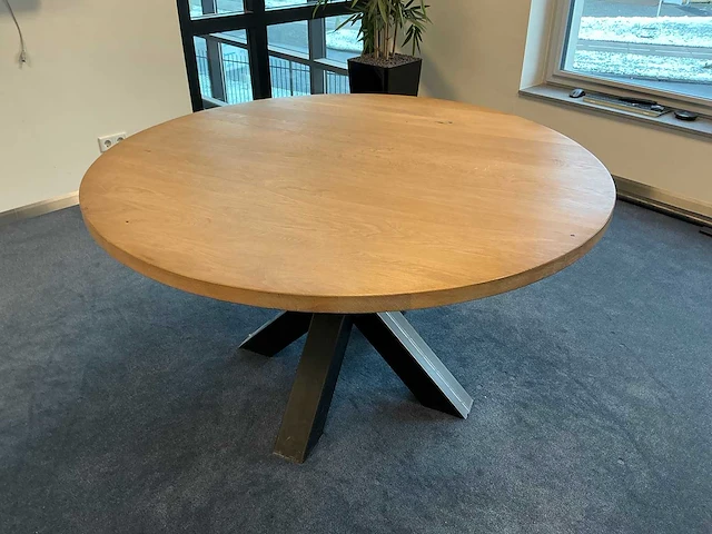 Ronde tafel met eiken blad - afbeelding 1 van  4