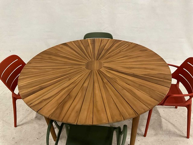 Ronde tuinset 130 cm met 4 stoelen - afbeelding 2 van  4
