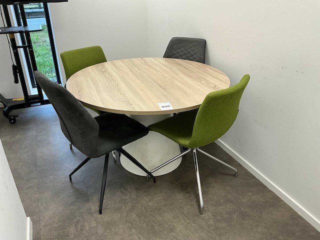 Ronde vergadertafel met 4 vergaderstoelen - afbeelding 1 van  8