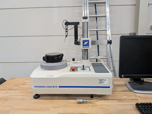 Rondheidsmeetinstrument met divers toebehoren, tokyo seimitsu, rondcom31c, 2017 - afbeelding 1 van  27