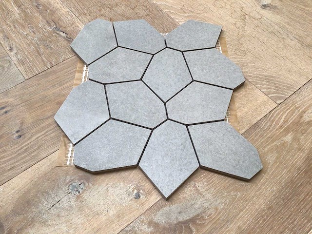 Rondine conrete light grey mat mozaïektegel 30x30 cm 2,16 m² - afbeelding 2 van  5