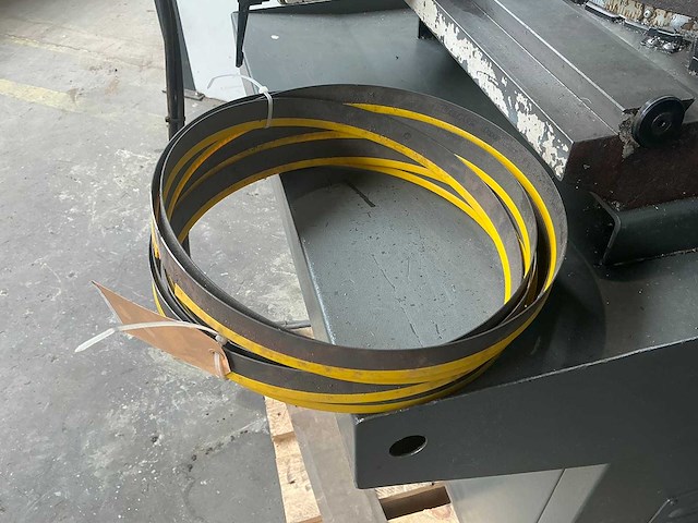 Rong fu - rf-320aa - band sawing machine - 2018 - afbeelding 2 van  11