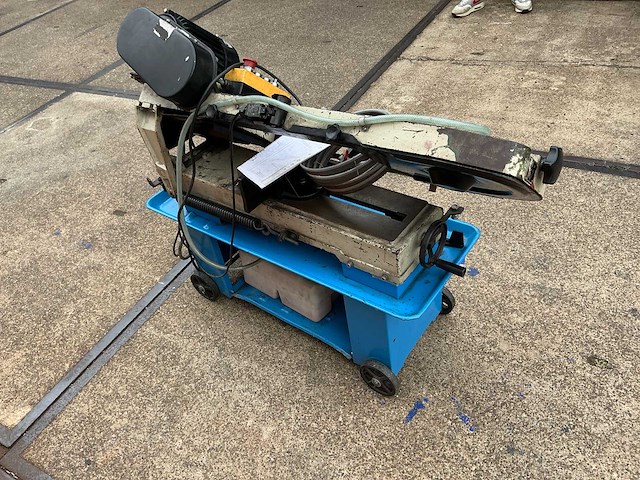 Rong fu - rf-712 - metalen horizontale bandzaagmachine - afbeelding 8 van  14
