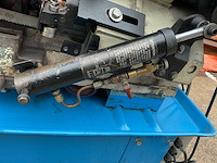 Rong fu - rf-712 - metalen horizontale bandzaagmachine - afbeelding 14 van  14