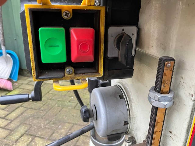 Rong fu rf-25 kolomboor / freesmachine - afbeelding 6 van  8