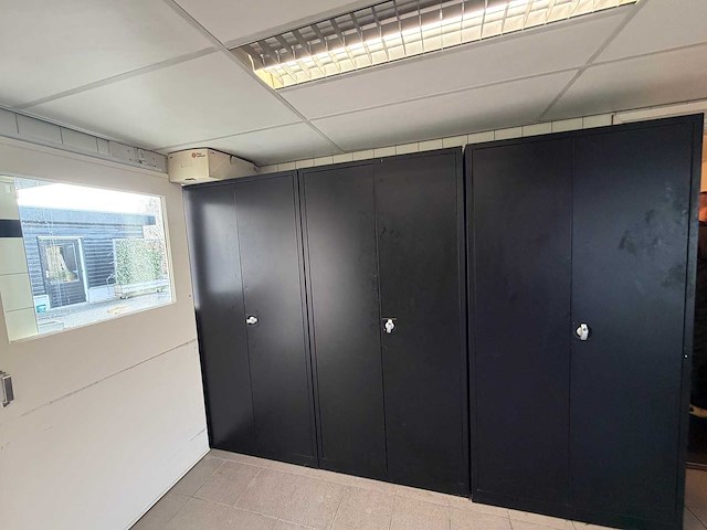 Ronis 2-deurs werkplaatskast (4x) - afbeelding 1 van  7