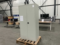 Ronis archiefkast / kledingkast (2x) - afbeelding 1 van  4