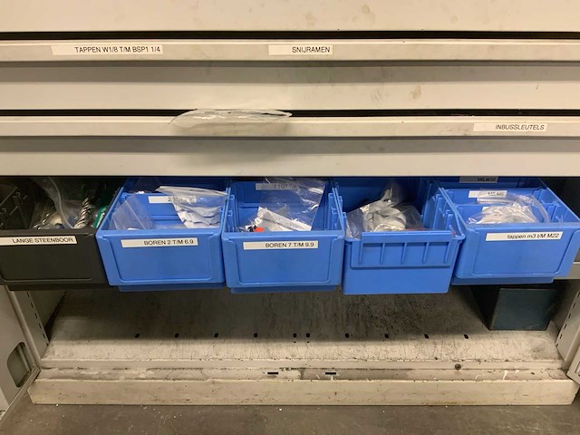 Ronis werkkast met inhoud - afbeelding 7 van  16