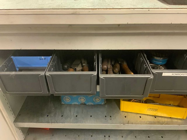 Ronis werkkast met wandrek - afbeelding 10 van  12