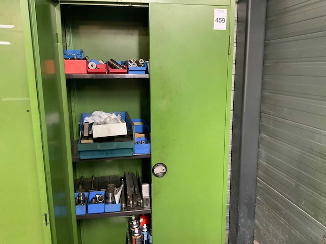 Ronis werkplaats met inhoud - afbeelding 2 van  9