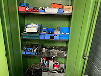 Ronis werkplaats met inhoud - afbeelding 5 van  9