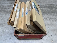 Röntgen - partij metaalzaaglinten (bi-alfa cobalt) - afbeelding 1 van  10