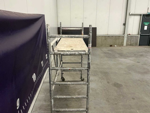 Rontrex kamersteiger - afbeelding 5 van  8