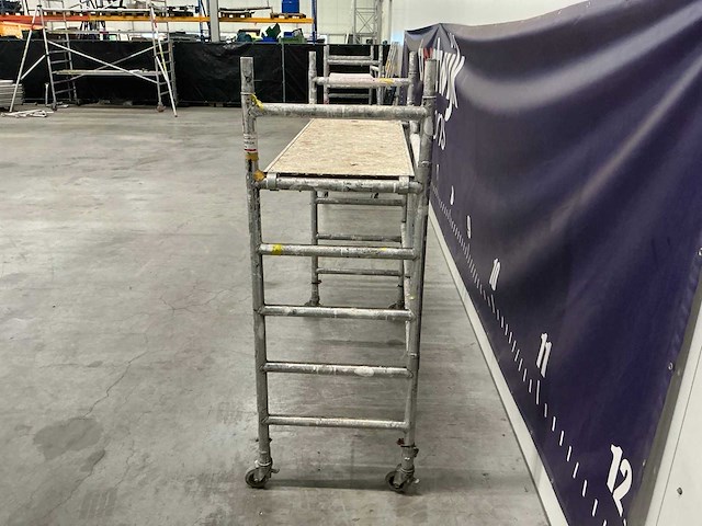 Rontrex kamersteiger - afbeelding 6 van  8