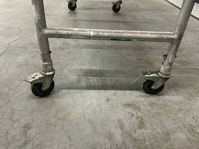 Rontrex kamersteiger - afbeelding 7 van  8