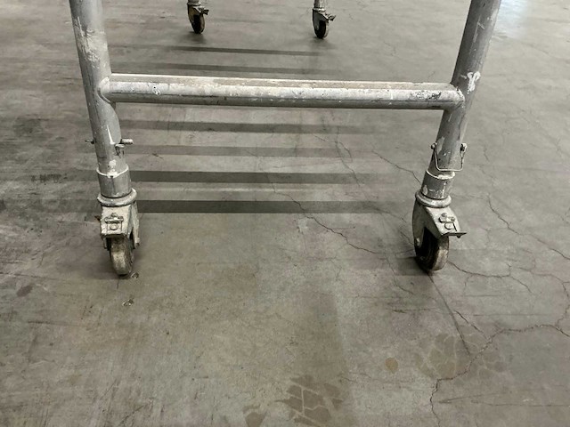 Rontrex kamersteiger - afbeelding 6 van  8