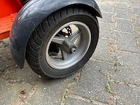 Rood runner swing elektrische driewieler - afbeelding 24 van  26