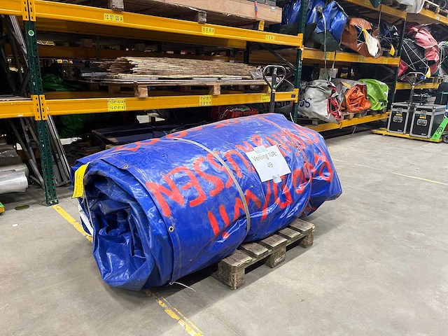 Rood/wit springkussen - afbeelding 2 van  4